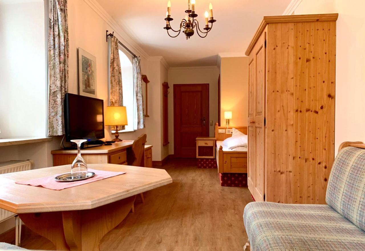 Hotel Zur Post Kochel am See Exterior foto
